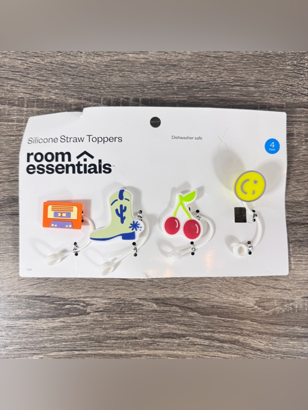 NEW Room Essentials Silicone Straw Toppers 4pk